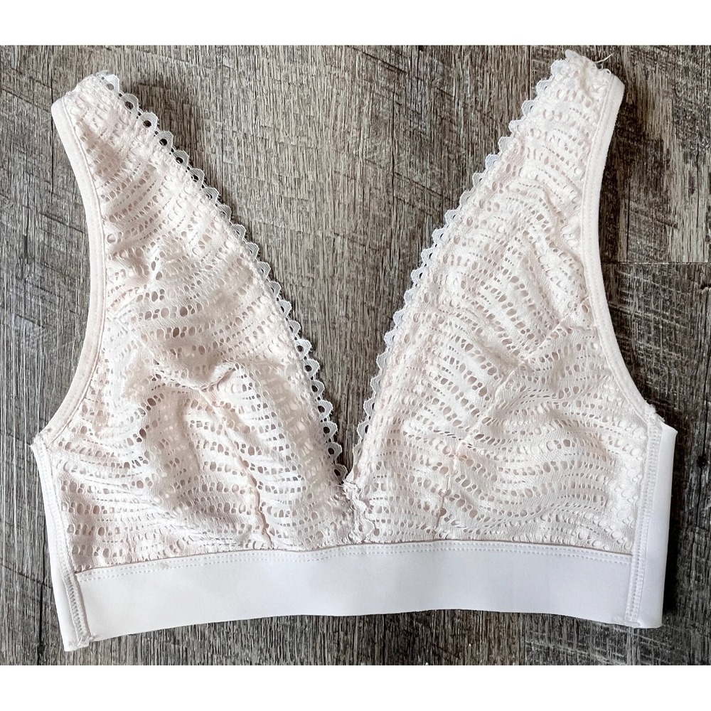 Vince Camuto Wireless bra size M color cream